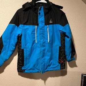 Gerry brand size 6/7 boys. Good condition.